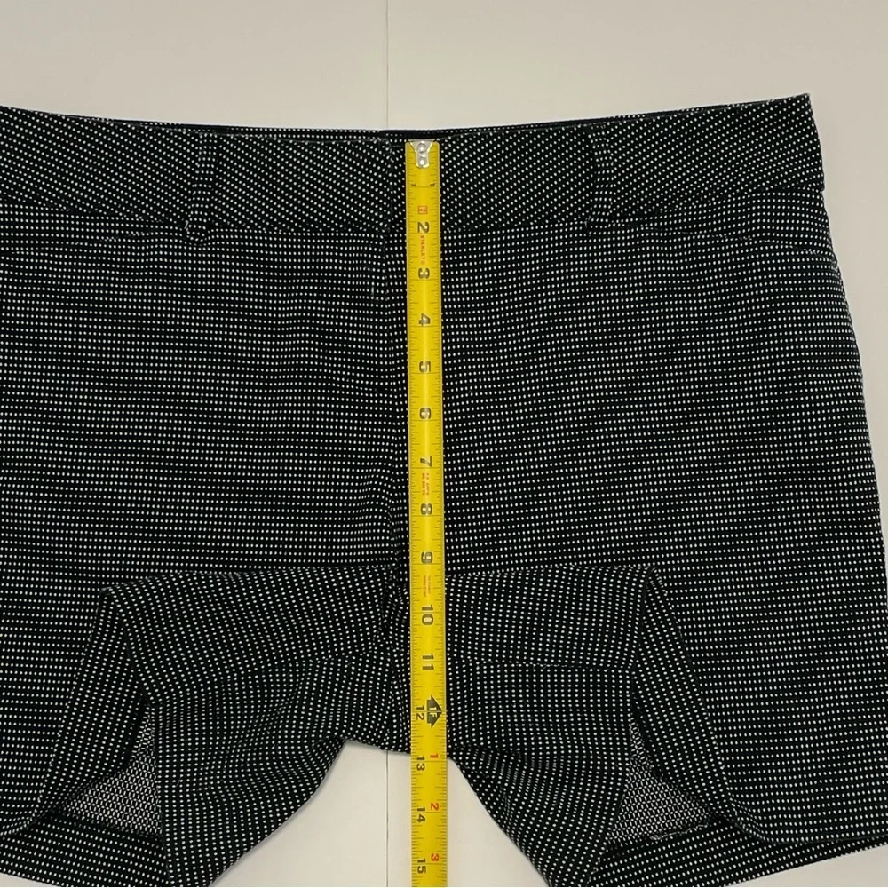 The Limited Black and White Polka Dot Classic Women's Shorts Size 12